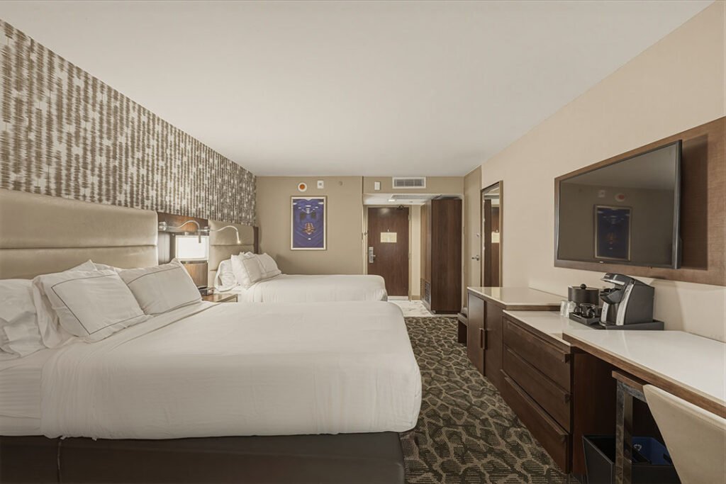 Oasis-Double-Queen-#2